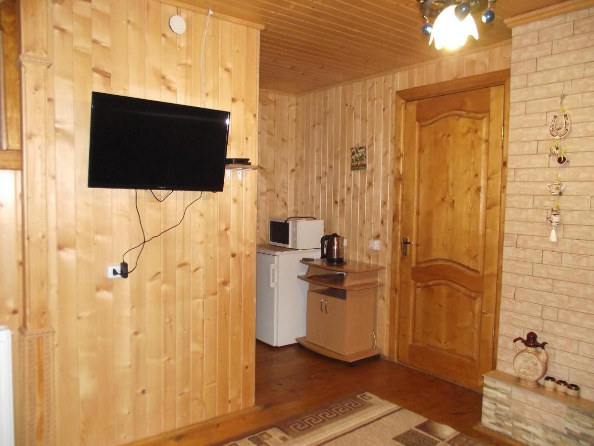 Guesthouse U Dida Viktora Яремча Экстерьер фото