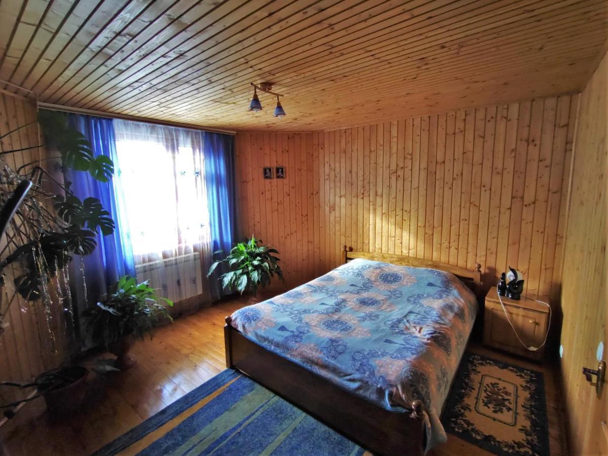Guesthouse U Dida Viktora Яремча Экстерьер фото