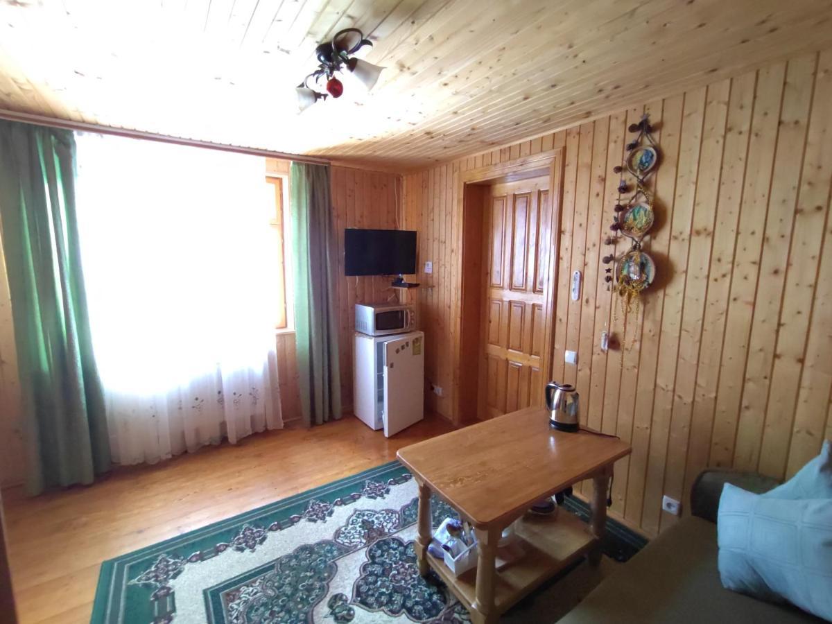 Guesthouse U Dida Viktora Яремча Экстерьер фото
