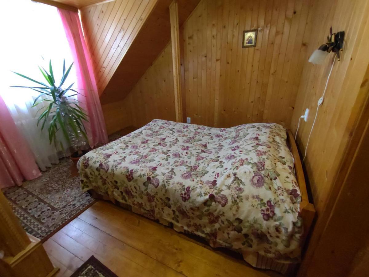 Guesthouse U Dida Viktora Яремча Экстерьер фото