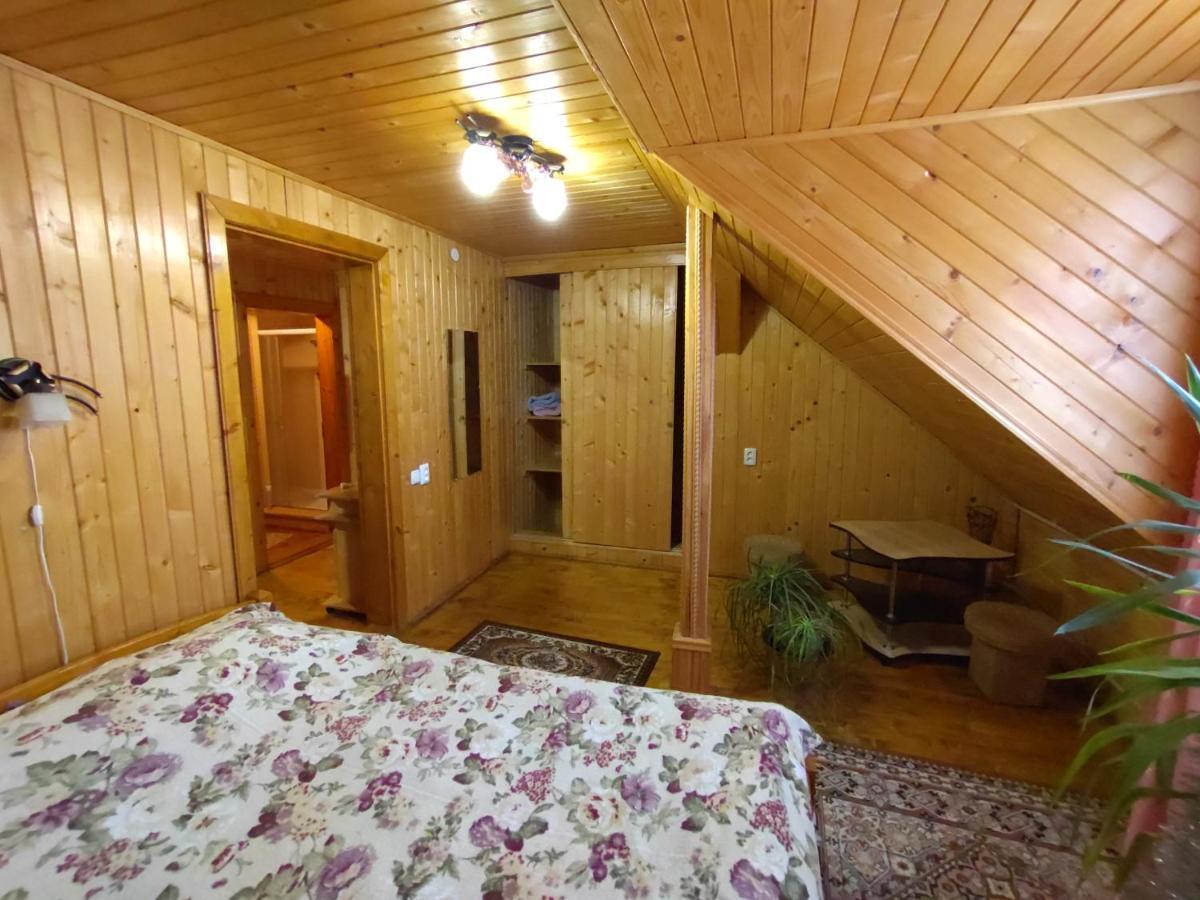 Guesthouse U Dida Viktora Яремча Экстерьер фото